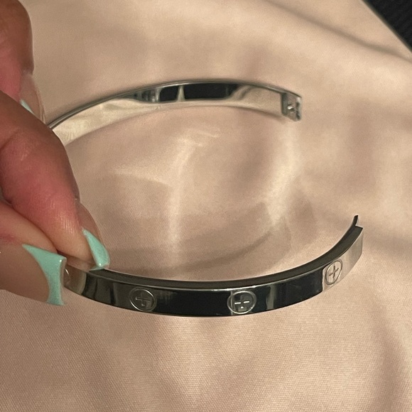 LOVE BRACELET - Picture 5 of 9